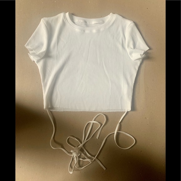 NWOT Crop top - Picture 1 of 3